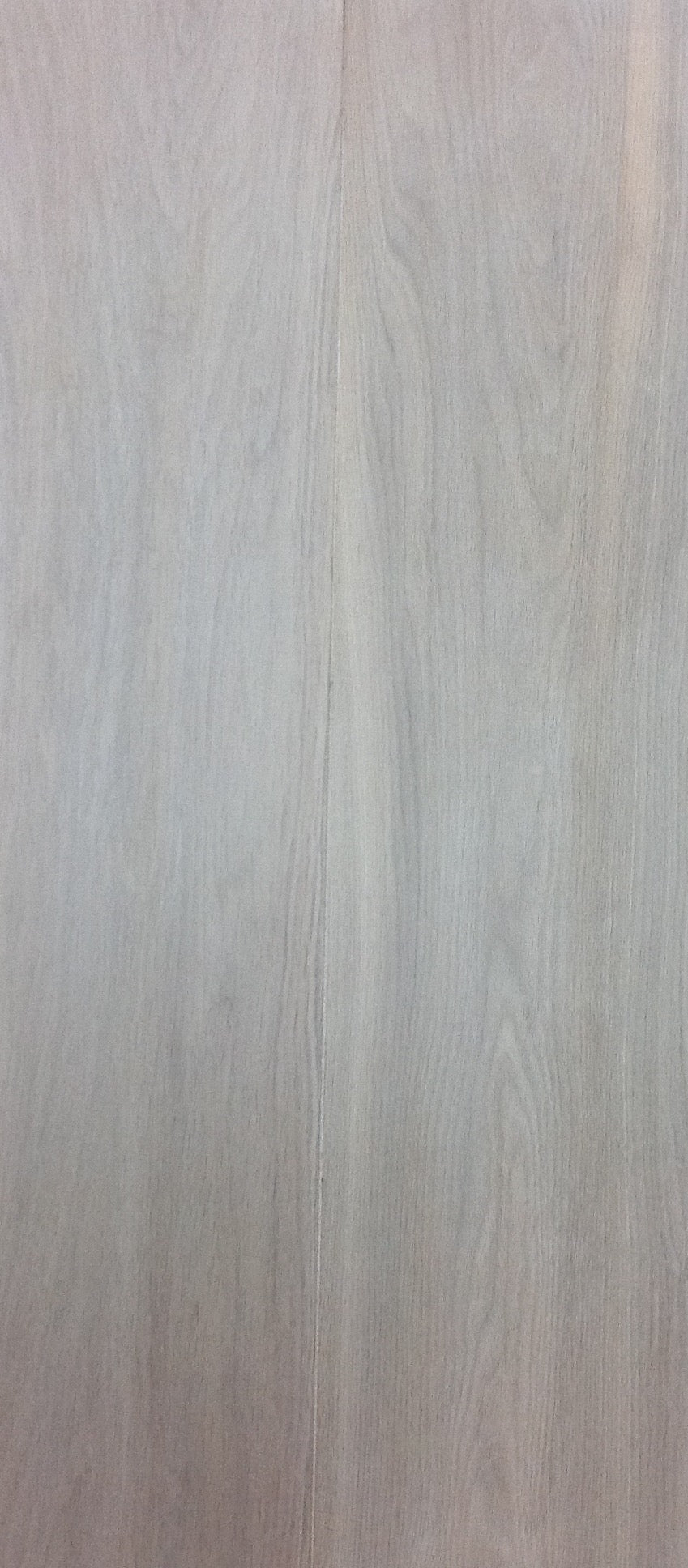 White engineered wood flooring “St James Collection”